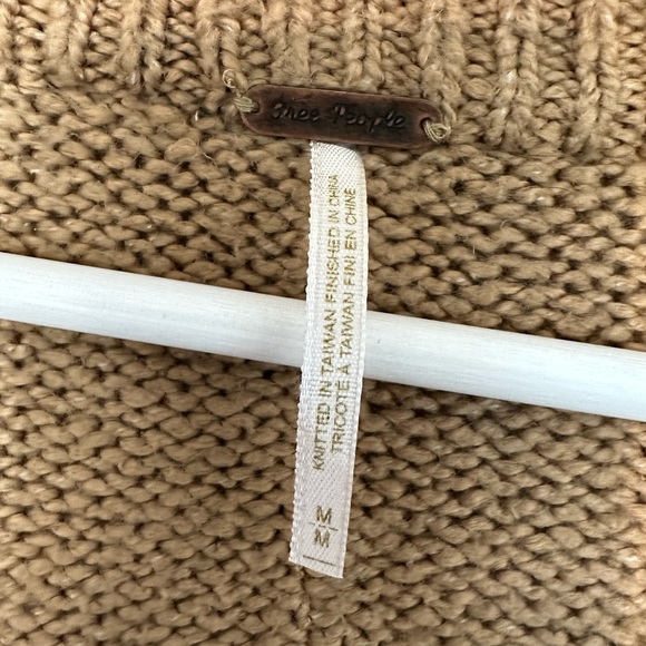 Free People v-neck comfy sweater - Picture 2 of 4